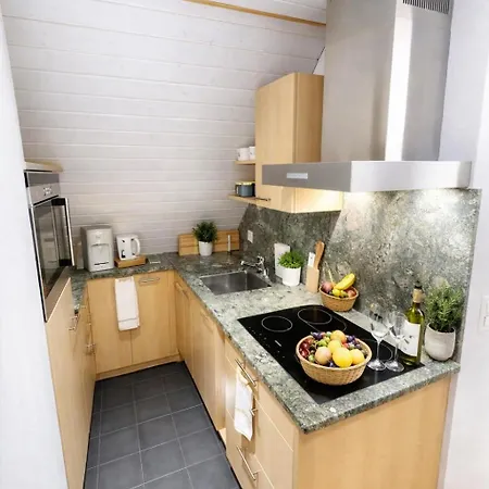 Apartamento Charming Attic Duplex In *