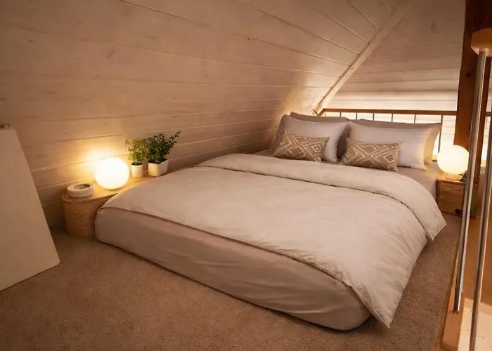 Charming Attic Duplex In * Berna